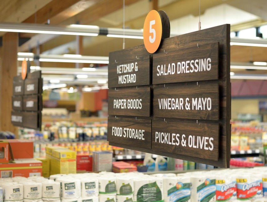 grocery-store-aisle-signage